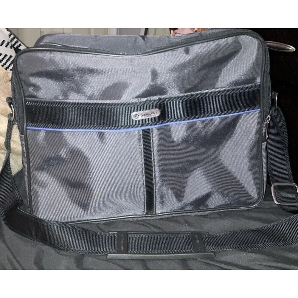 Samsonite Black Nylon Laptop  Shoulder Strap Bag Carry Computer